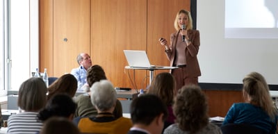A speaker presenting to the participants of the UN Environment Food Workshop